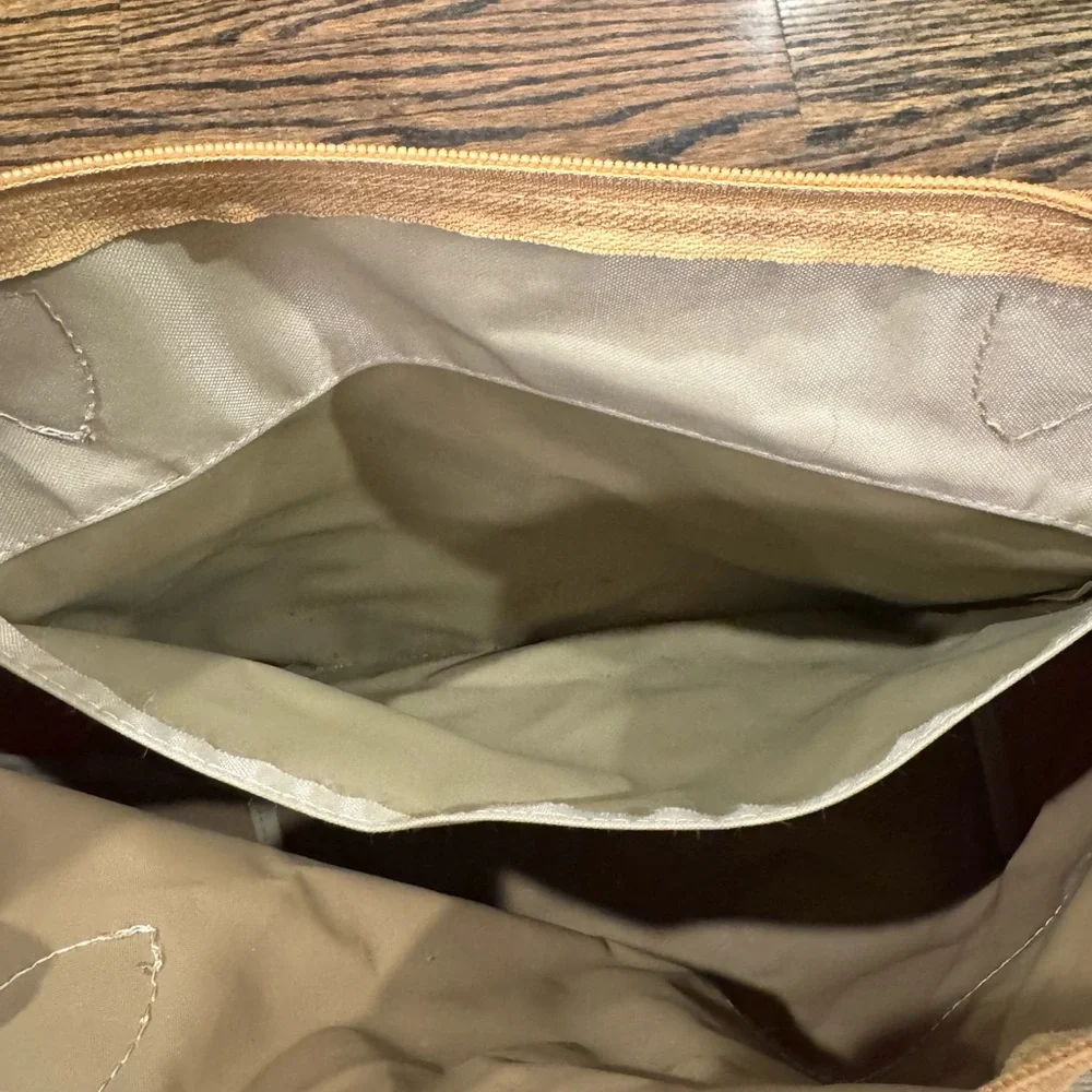 Stylish Red and Tan Tote - Longchamp Paris - Picture 6 of 10